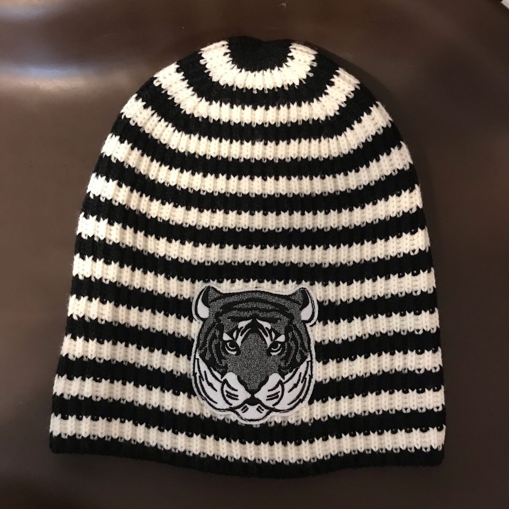 NWOT Gap winter beanie
